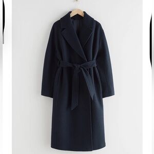 Voluminous Belted Wool Coat S